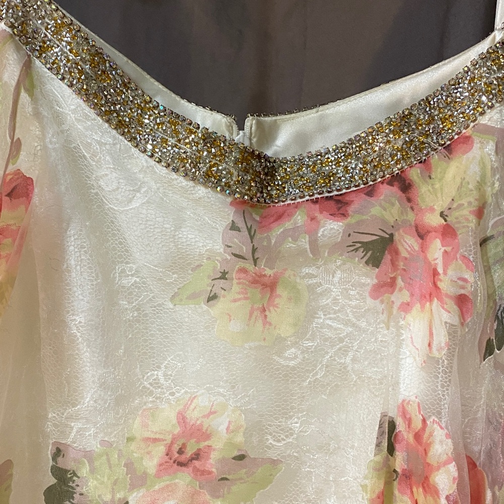 Ellie Wilde Floral Chiffon Skirt - Picture 2 of 4
